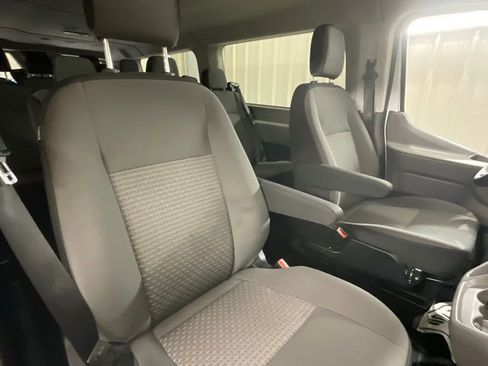 Used 2024 Ford Transit 350 XLT image 11