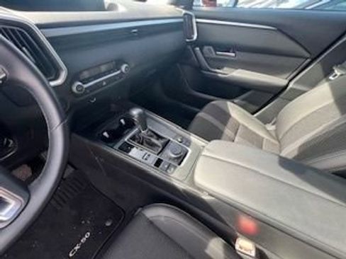 Used 2025 MAZDA CX-50 AWD 2.5 S w/ Premium Package image 9