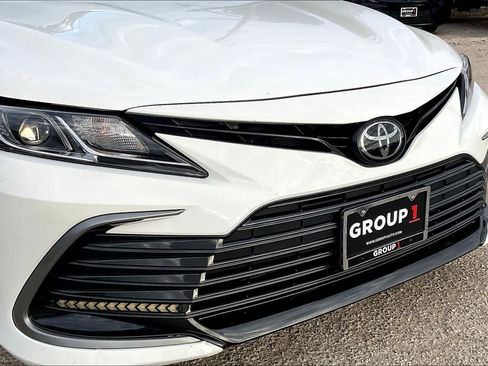 Used 2023 Toyota Camry LE image 29