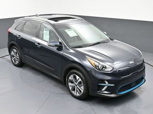 Used 2020 Kia Niro EX Premium image 44