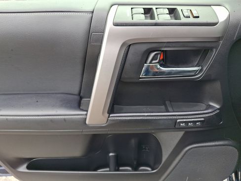 Used 2023 Toyota 4Runner Limited AWD/4WD image 12