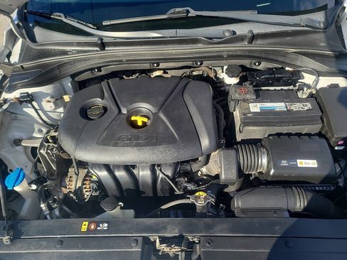 Used 2018 Hyundai Elantra GT w/ Style Package 02 FWD image 20