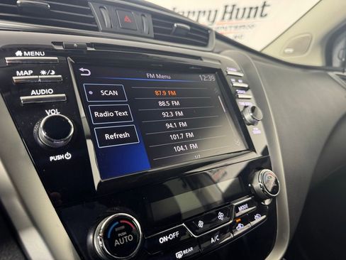 Used 2023 Nissan Murano SL w/ SL Moonroof Package FWD image 13