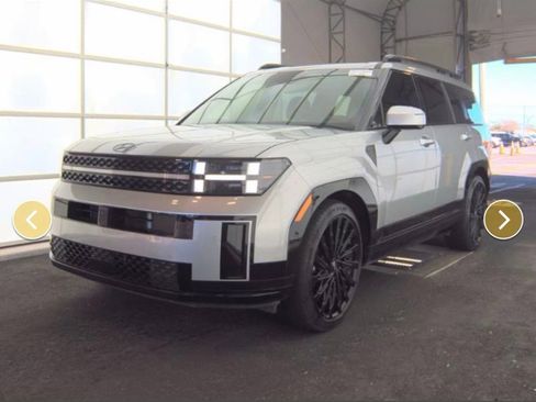 Used 2025 Hyundai Santa Fe Calligraphy image 1