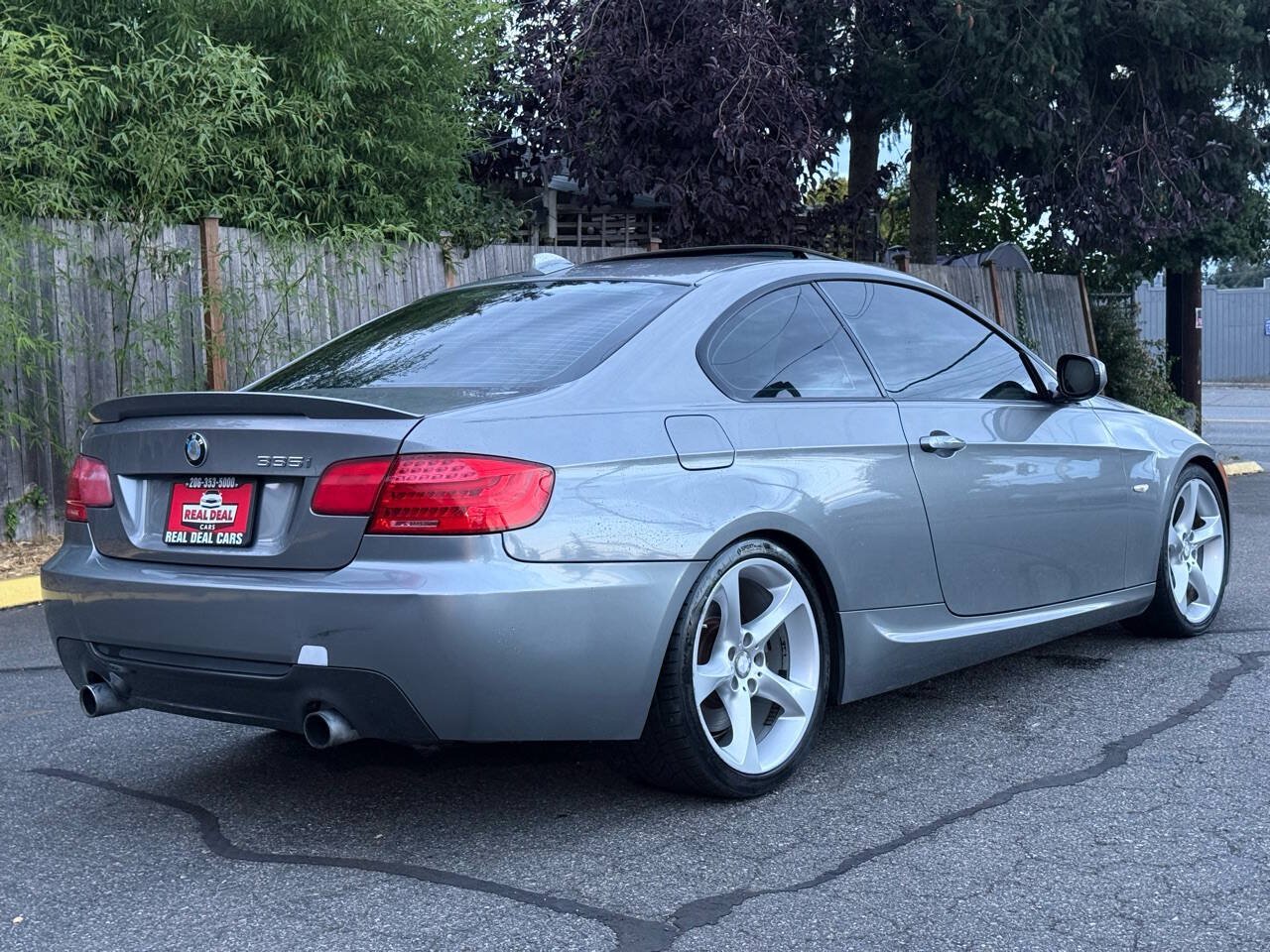Used 2012 BMW 335i Coupe w/ M Sport Pkg RWD image 4