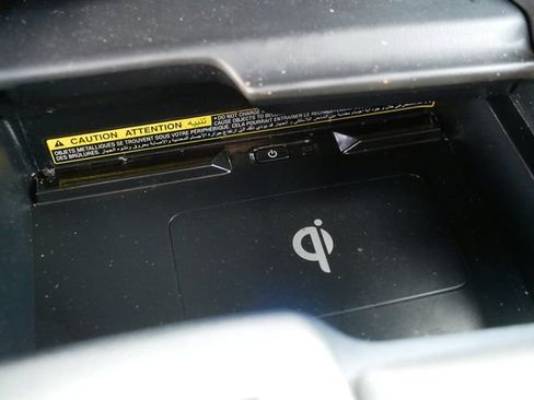 Used 2022 Toyota Avalon Touring FWD image 36