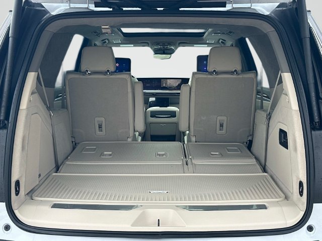 Used 2026 Cadillac Escalade Platinum Luxury AWD/4WD image 19
