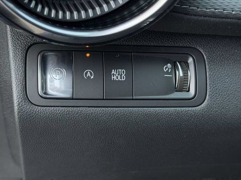 New 2026 Chevrolet Equinox LT w/ Convenience Package II FWD image 16
