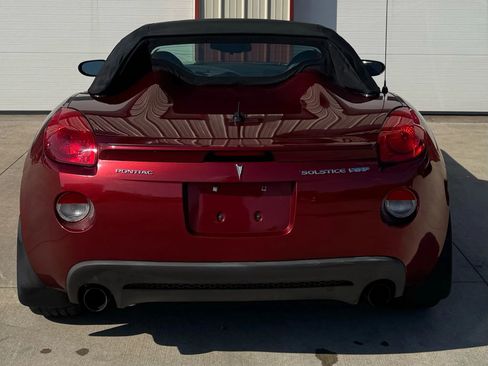 Used 2009 Pontiac Solstice GXP w/ Premium Package image 14