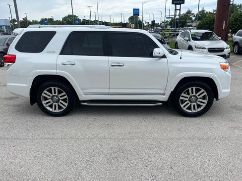 Used 2013 Toyota 4Runner Limited AWD/4WD image 6