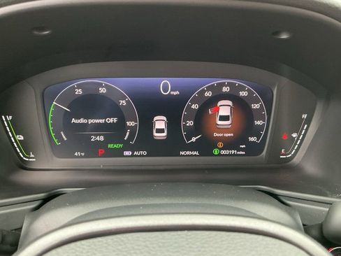 Used 2025 Honda Accord Sport image 32