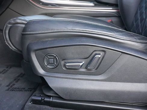 Used 2021 Audi SQ8 Prestige w/ Prestige Package image 43