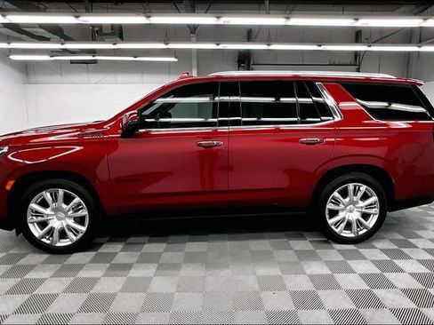 Used 2024 Chevrolet Tahoe High Country AWD/4WD image 14