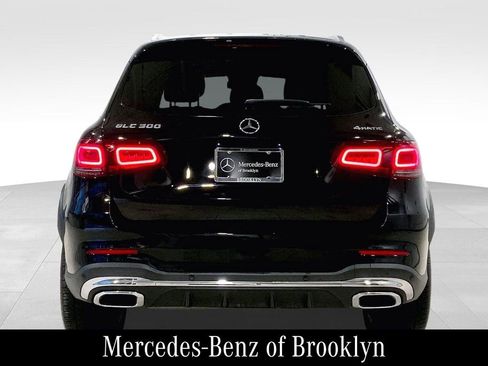 Certified 2022 Mercedes-Benz GLC 300 4MATIC image 7