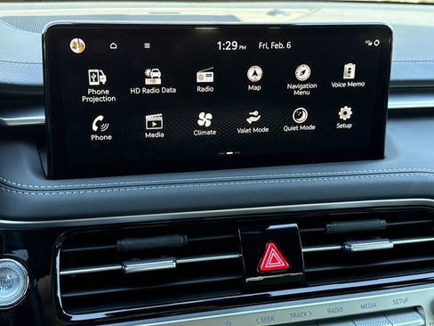 Used 2024 Genesis G70 2.5T w/ Sport Prestige Package image 26