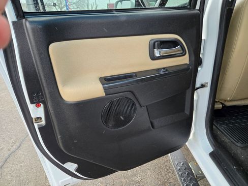 Used 2011 Chevrolet Colorado LT image 33