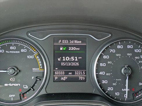 Used 2016 Audi A3 e-tron Premium Plus w/ Premium Plus Package FWD image 8