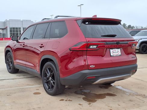 Certified 2025 Toyota Grand Highlander Limited image 2