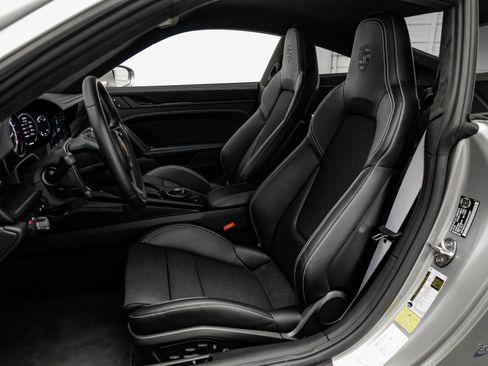 Used 2024 Porsche 911 GT3 image 37