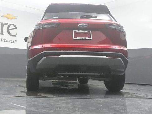 New 2026 Chevrolet Equinox LT w/ Safety and Technology Package FWD image 32