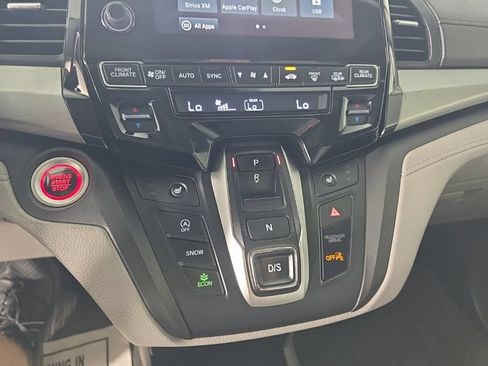 Used 2023 Honda Odyssey EX-L image 19