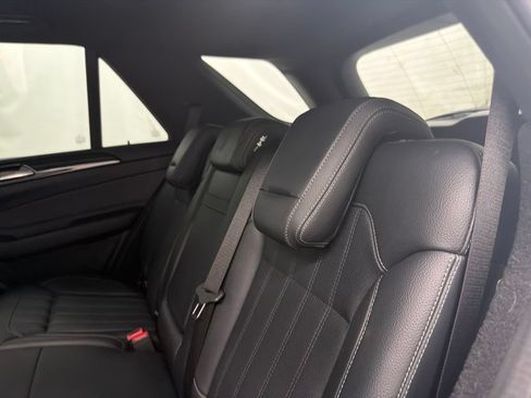 Used 2018 Mercedes-Benz GLE 350 image 19