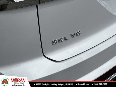 Certified 2023 Volkswagen Atlas Cross Sport SEL AWD/4WD image 10