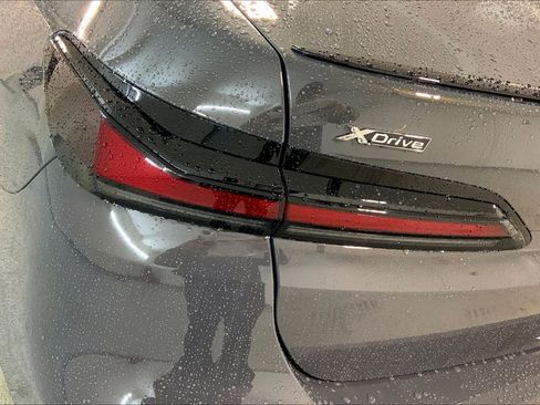 Used 2026 BMW 740i xDrive AWD/4WD image 14