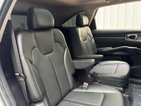 Used 2022 Kia Sorento SX FWD image 36