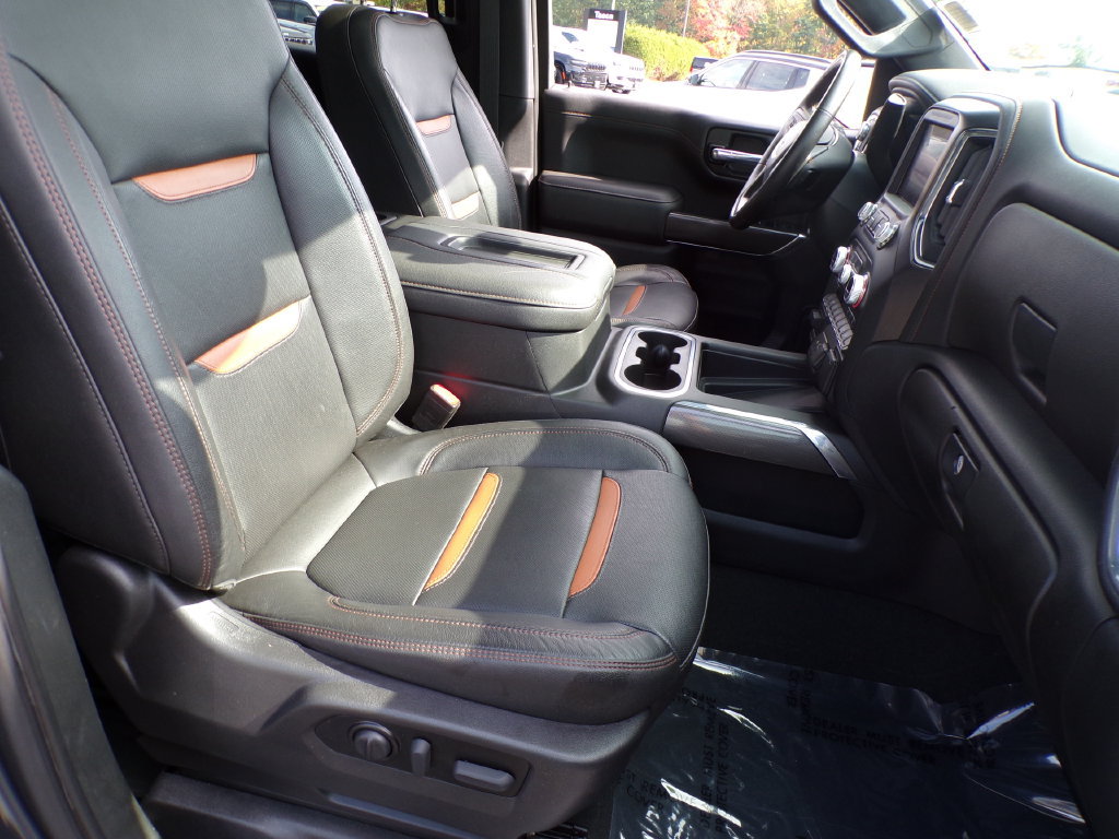 Used 2022 GMC Sierra 1500 AT4 w/ AT4 Premium Package AWD/4WD image 8