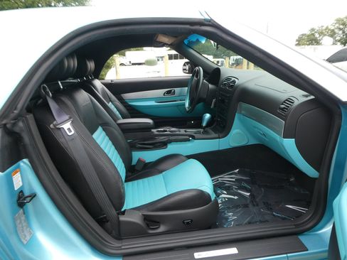 Used 2002 Ford Thunderbird RWD image 23