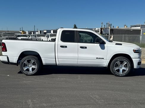 New 2026 RAM 1500 Express RWD image 2