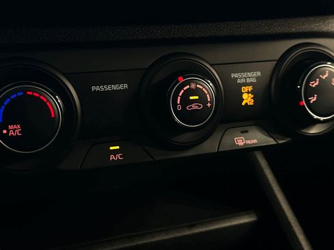 Used 2023 Kia Forte LXS image 20