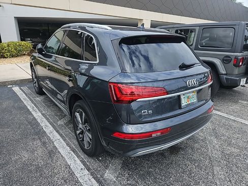 Used 2021 Audi Q5 2.0T Premium w/ Convenience Package image 3