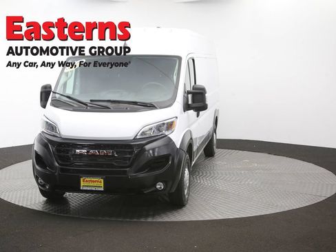 Used 2025 RAM ProMaster 2500 w/ Convenience Group FWD image 53