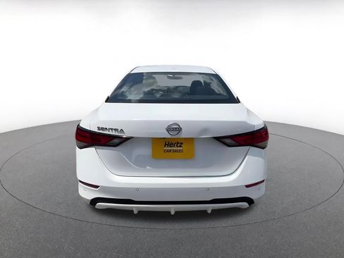 Used 2025 Nissan Sentra SV FWD image 12