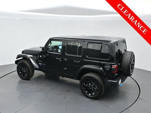Used 2024 Jeep Wrangler Unlimited Sahara image 62