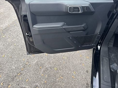 New 2025 Ford Bronco 4-Door image 10