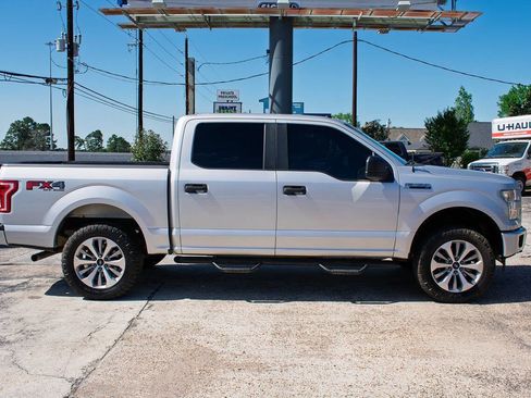 Used 2017 Ford F150 XL w/ Equipment Group 101A Mid AWD/4WD image 7