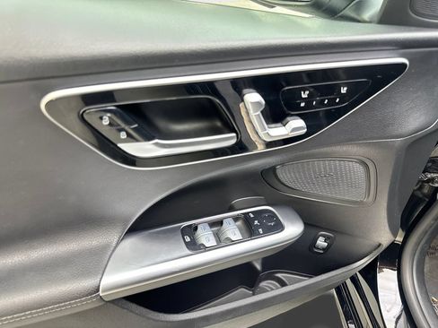Used 2024 Mercedes-Benz C 300 Sedan image 30