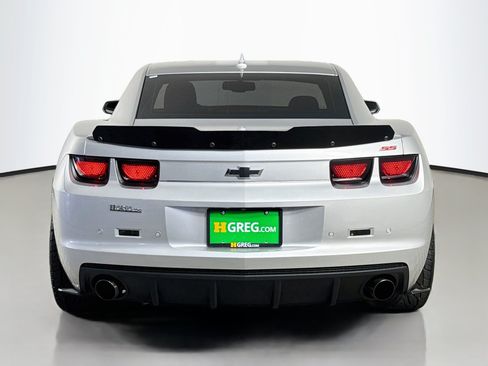 Used 2012 Chevrolet Camaro SS w/ RS Package RWD image 8