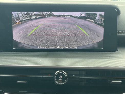 Certified 2025 Nissan Murano SV image 6