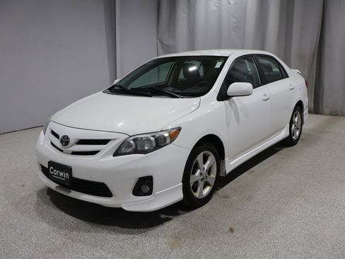 Used 2012 Toyota Corolla S FWD image 5