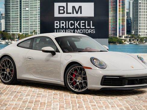 Used 2020 Porsche 911 Carrera S RWD image 1