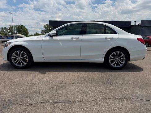 Used 2018 Mercedes-Benz C 300 4MATIC Sedan image 4