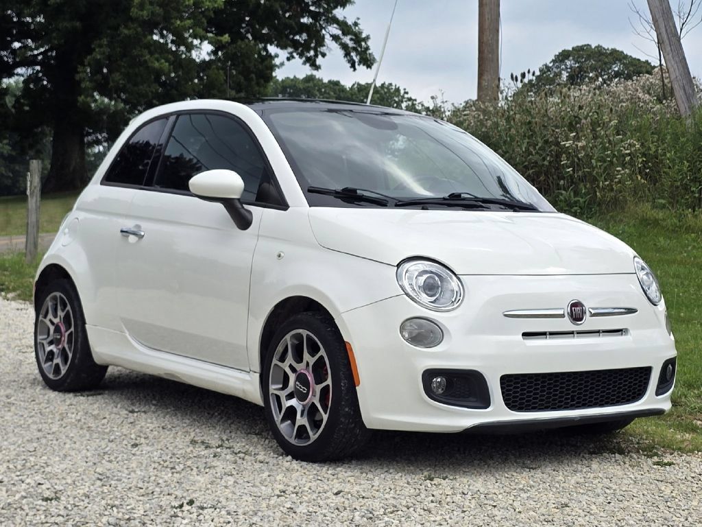 Used 2015 FIAT 500 Sport w/ Comfort/Convenience Group FWD image 7