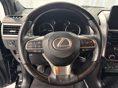 Used 2023 Lexus GX 460 Luxury image 13