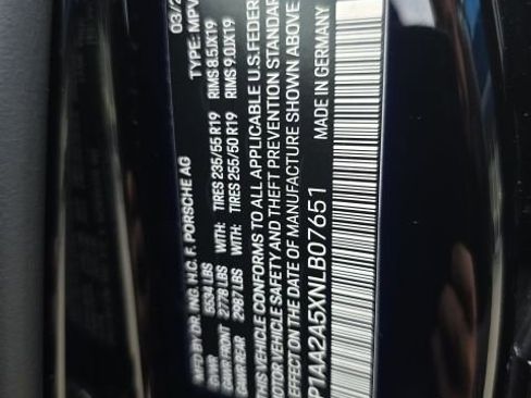 Used 2022 Porsche Macan image 31