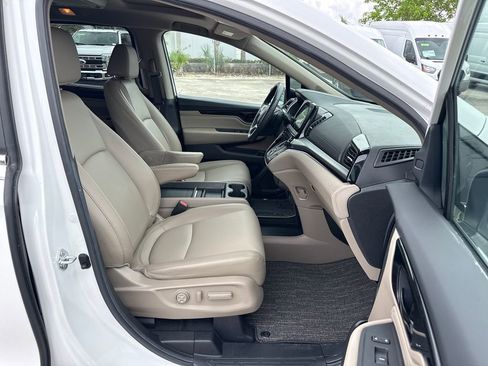 Used 2024 Honda Odyssey Touring image 26