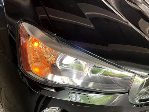 Used 2018 BMW X4 M40i image 27